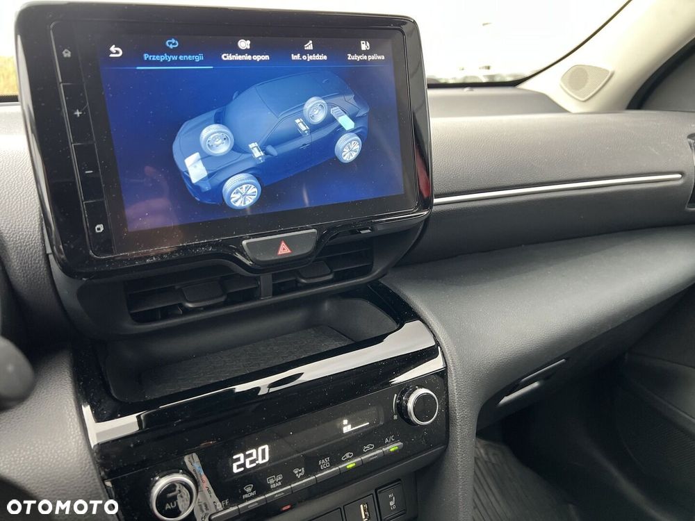 Toyota Yaris Cross Hybrid 1.5 Comfort 4x4 - 18