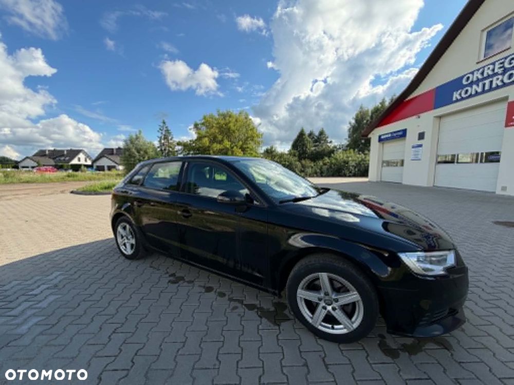 Audi A3 Sportback 1.5 TFSI - 6