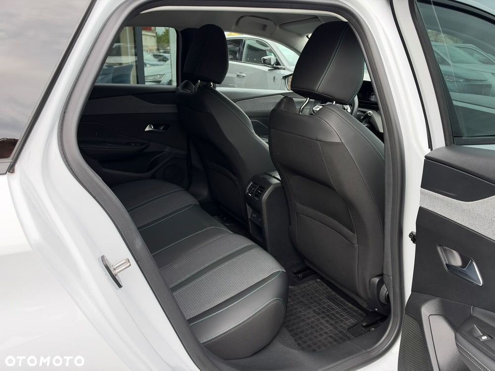 Peugeot 308 1.2 PureTech Allure Pack S&S - 27