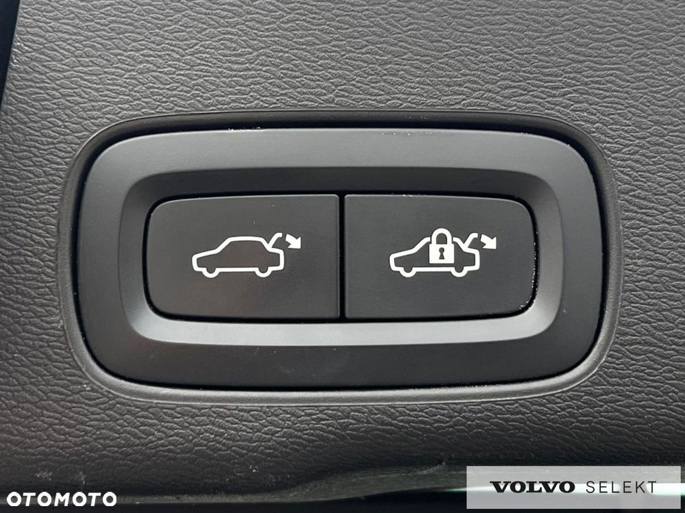 Volvo XC 60 - 32