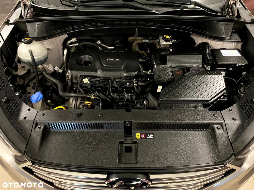 Hyundai Tucson 1.6 GDi 2WD Select - 24