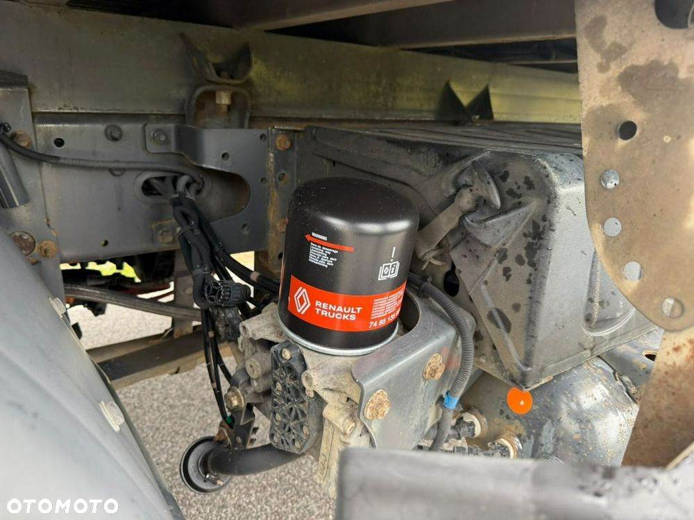 Renault MIDLUM 220 DXI  3 miejsca siedzące  , EURO 5 - 11