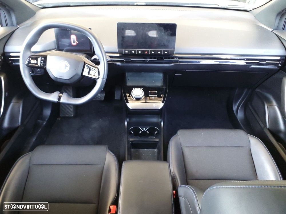 MG MG4 64 kWh Luxury - 14
