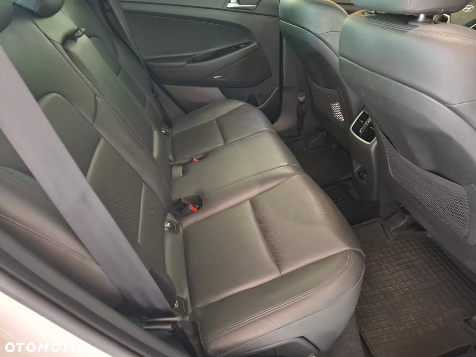 Hyundai Tucson 2.0 CRDI Premium 4WD - 15