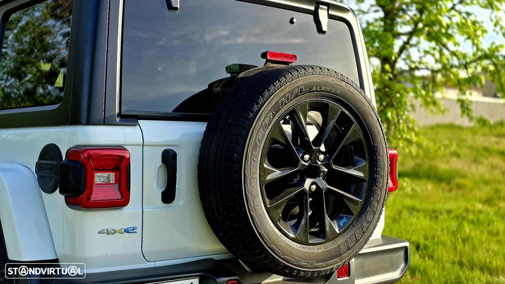 Jeep Wrangler Unlimited - 10