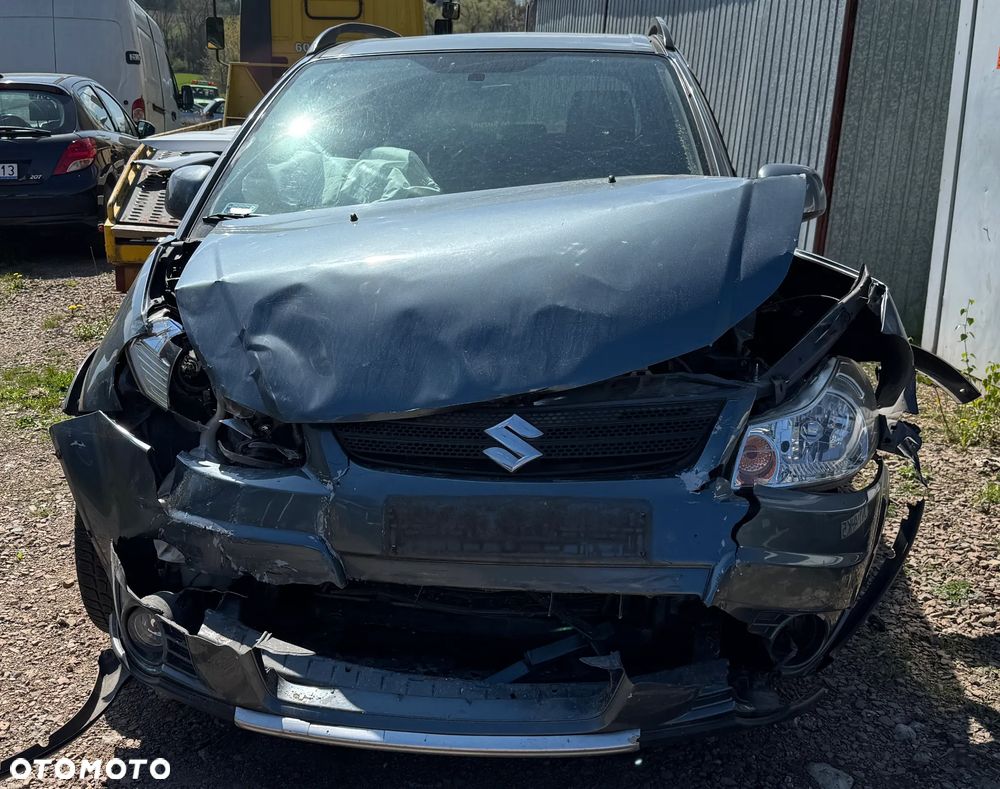 Suzuki SX4 - 2