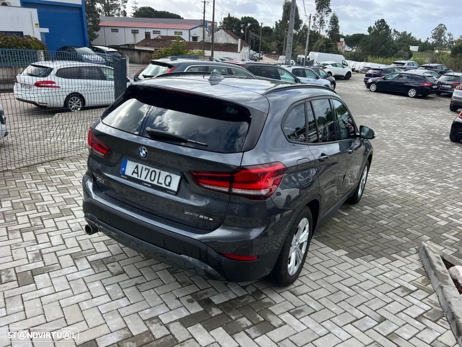BMW X1 25 e xDrive Corporate Edition - 5
