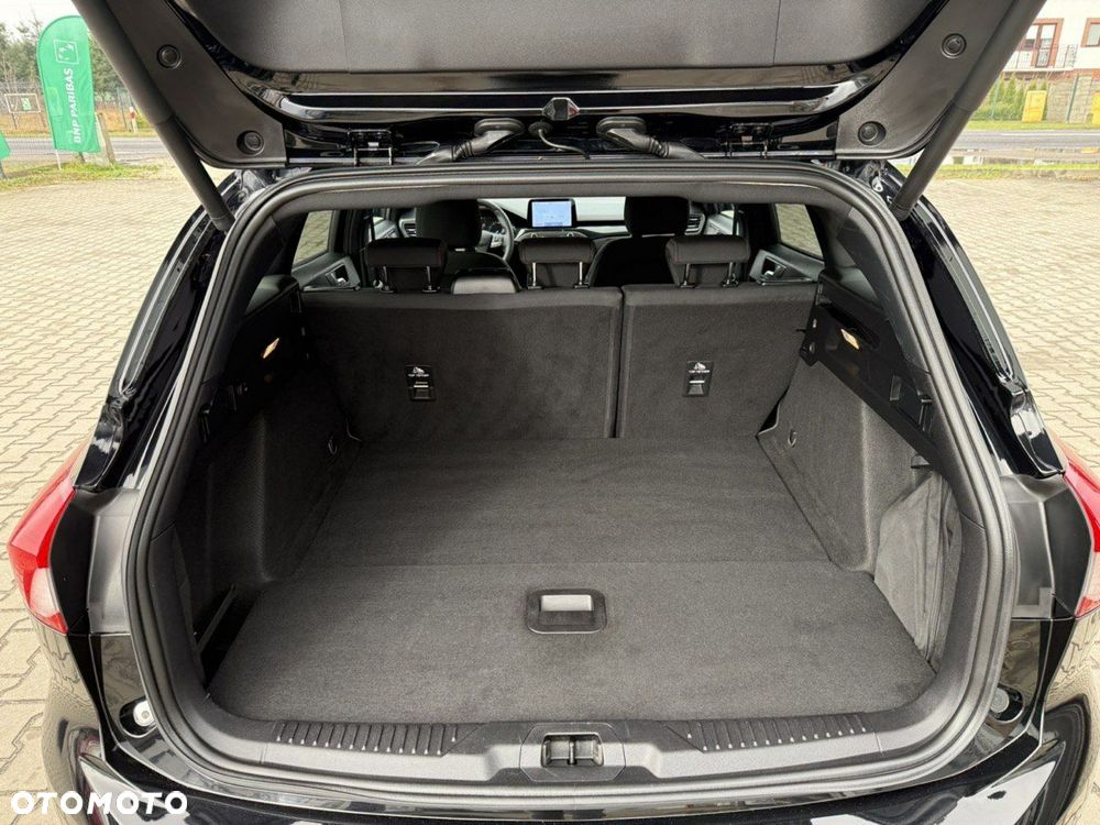 Ford Focus - 25