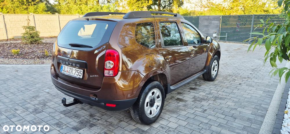 Dacia Duster 1.6 16V 4x4 - 4
