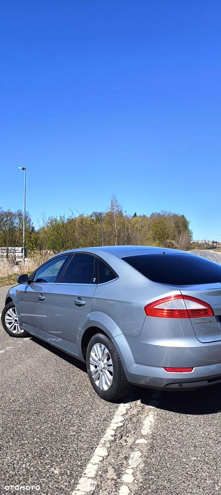 Ford Mondeo 1.8 TDCi Ghia - 18