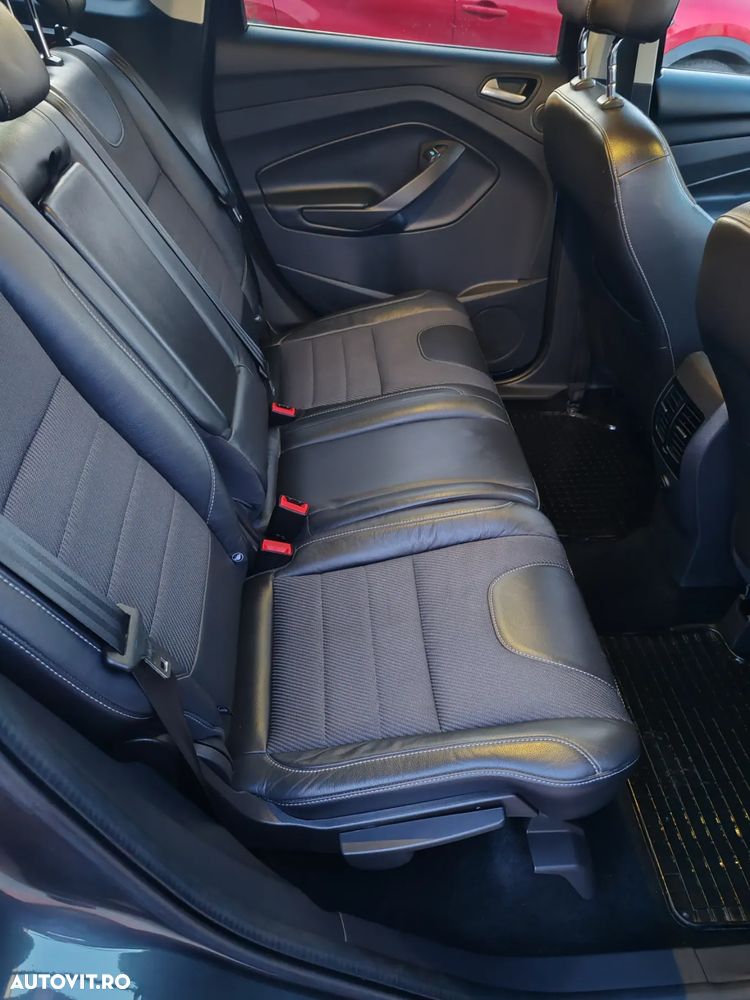 Ford Kuga 2.0 TDCi 4x4 Individual - 12