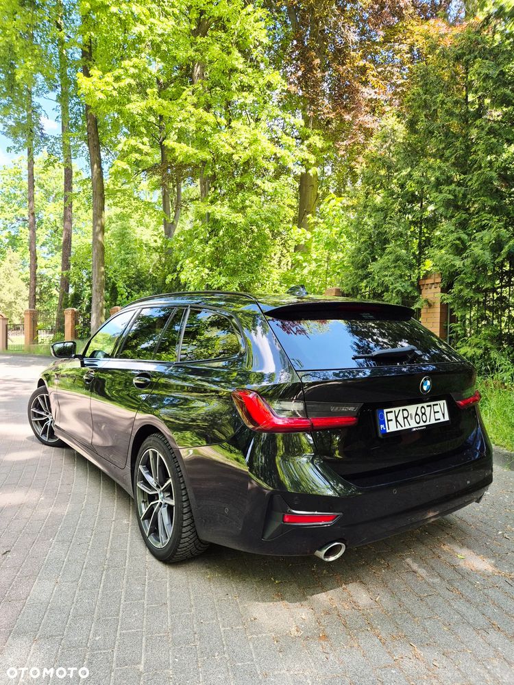 BMW Seria 3 320d Sport Line Shadow sport - 9
