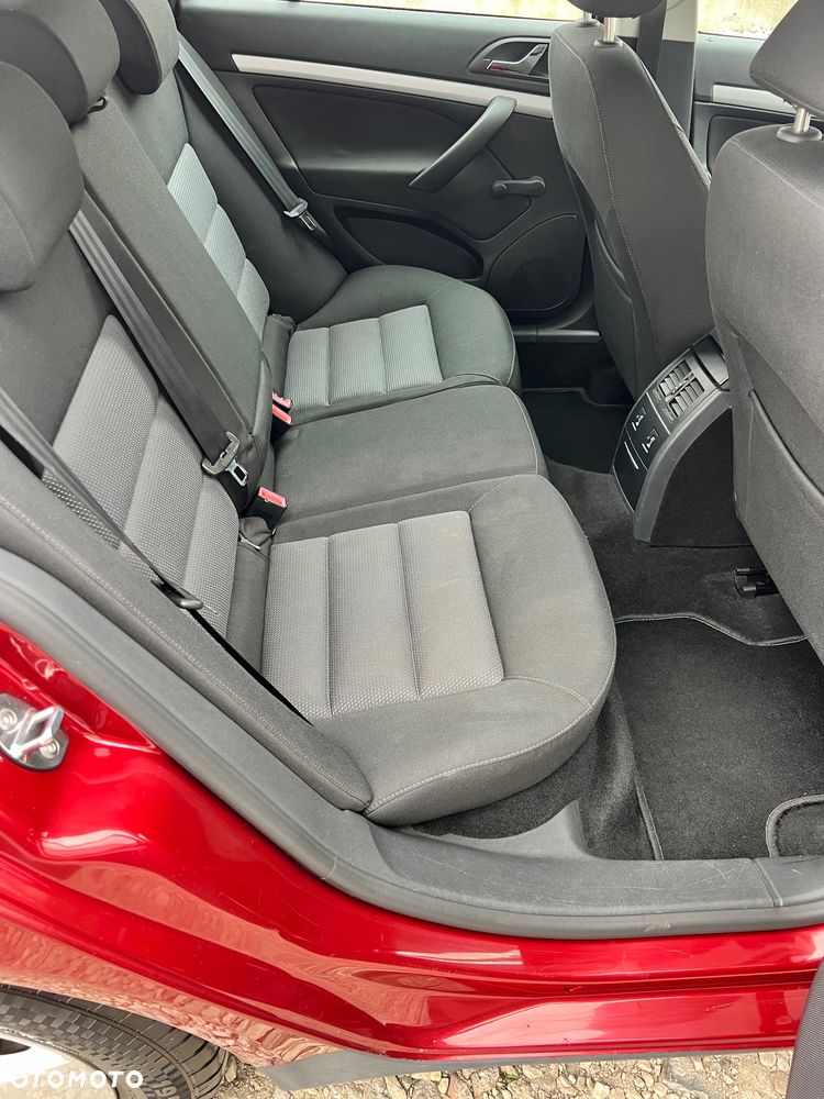 Skoda Octavia 1.6 Team Edition - 18