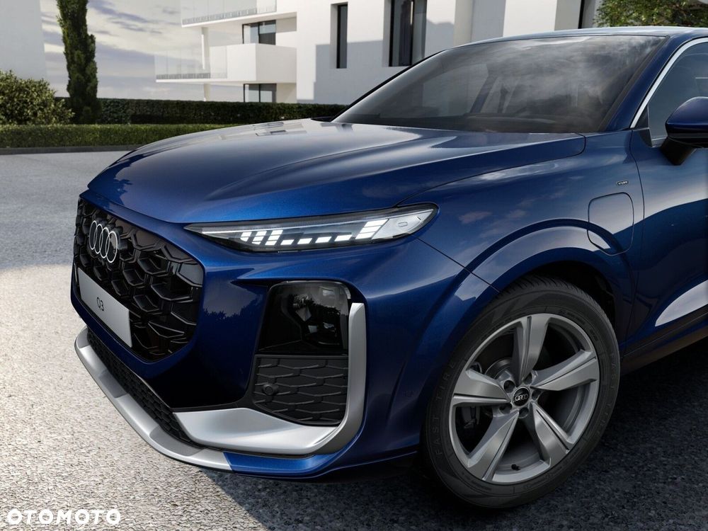 Audi Q3 Sportback - 6