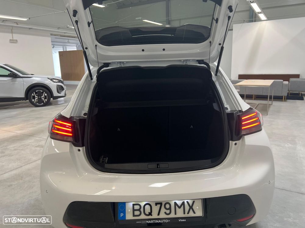 Peugeot 208 1.2 Hybrid Allure e-DCS6 - 8