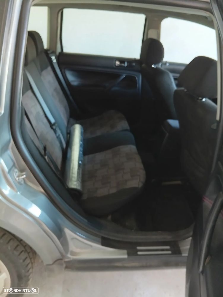 VW Passat Variant 1.9 TDi Highline - 2