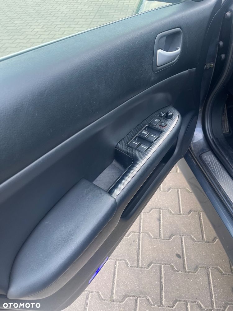Honda Accord 2.0 Sport - 11