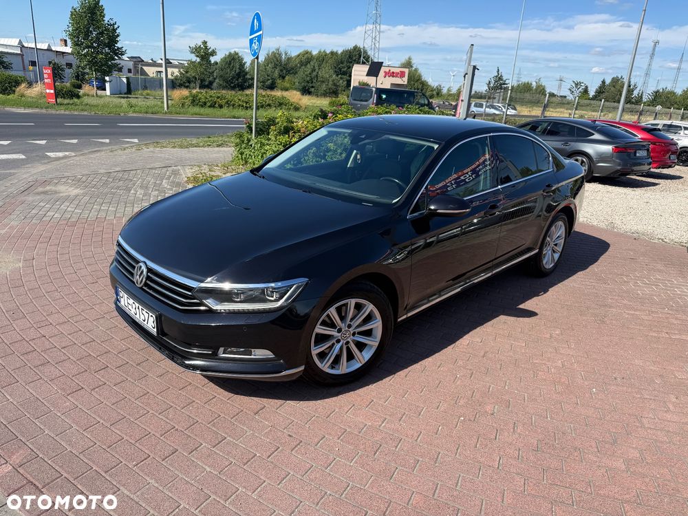 Volkswagen Passat 1.8 TSI BMT Highline - 2