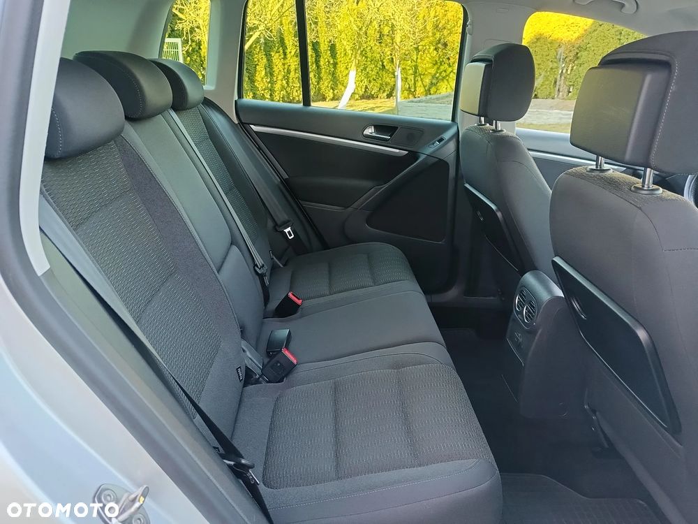 Volkswagen Tiguan 2.0 TDI SCR 4Motion (BlueMotion Tech) Comfortline - 27