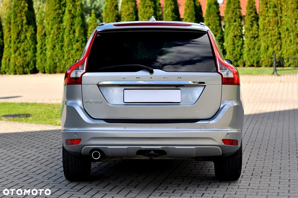 Volvo XC 60 D4 Geartronic Summum - 13