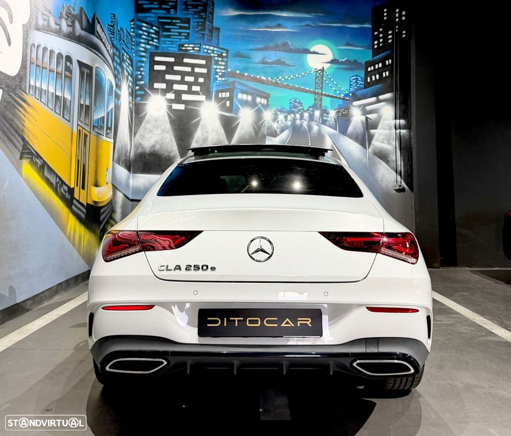 Mercedes-Benz A 250 Limousine e 8G-DCT AMG Line - 11