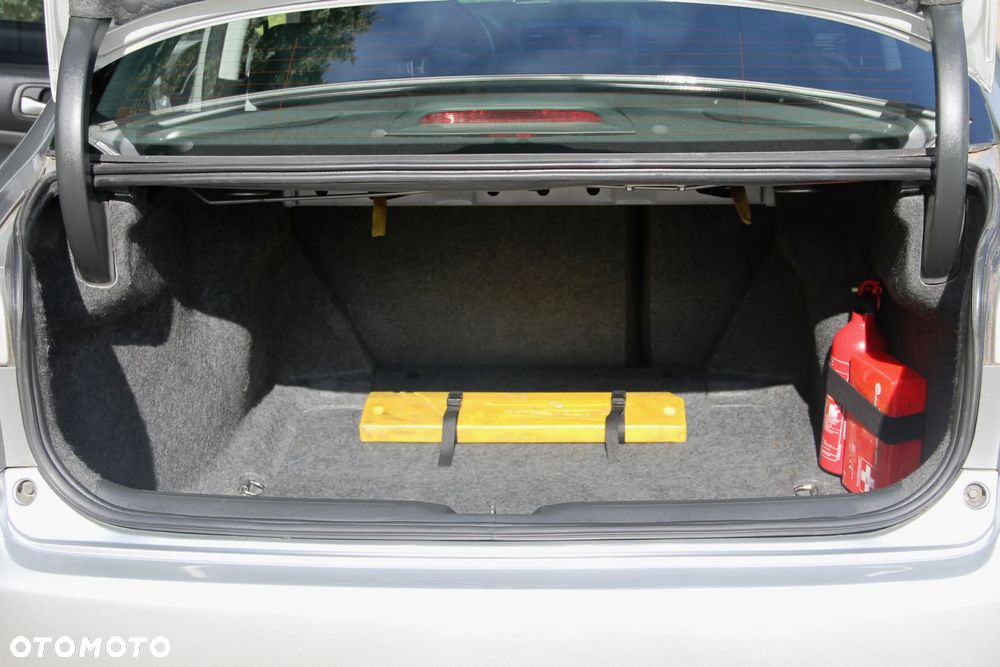 Honda Accord 2.0 Executive - 14