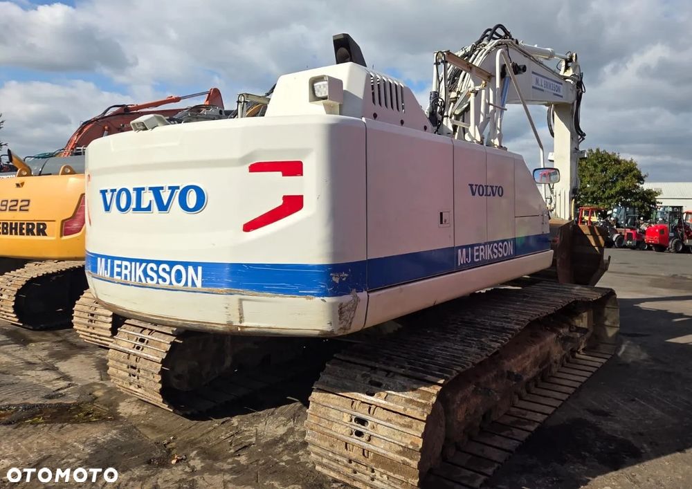 Volvo EC 220 E - 3