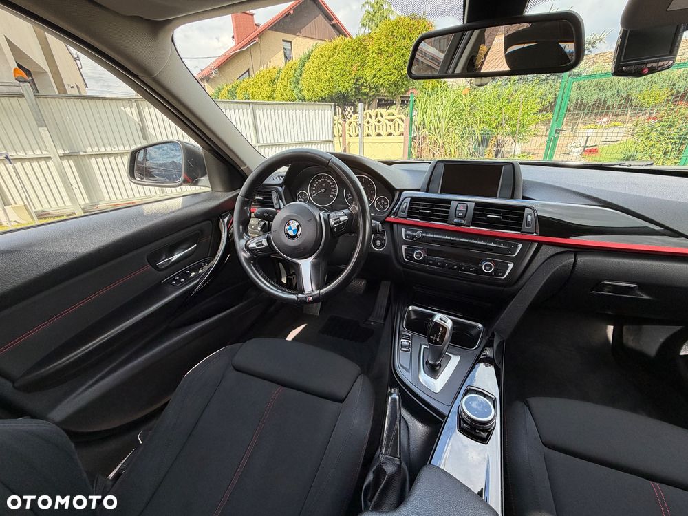 BMW Seria 3 318d Sport Line - 9