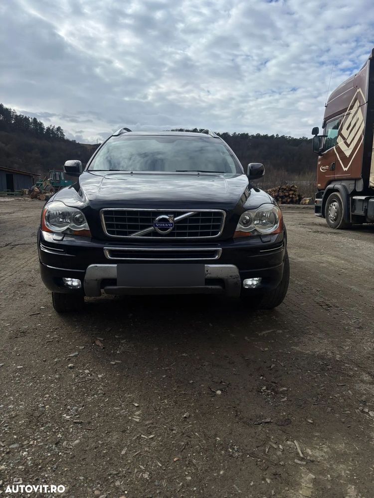 Volvo XC 90 D5 AWD Geartronic Momentum - 2