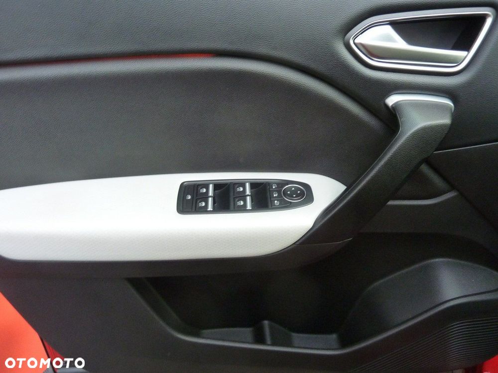 Renault Captur - 33