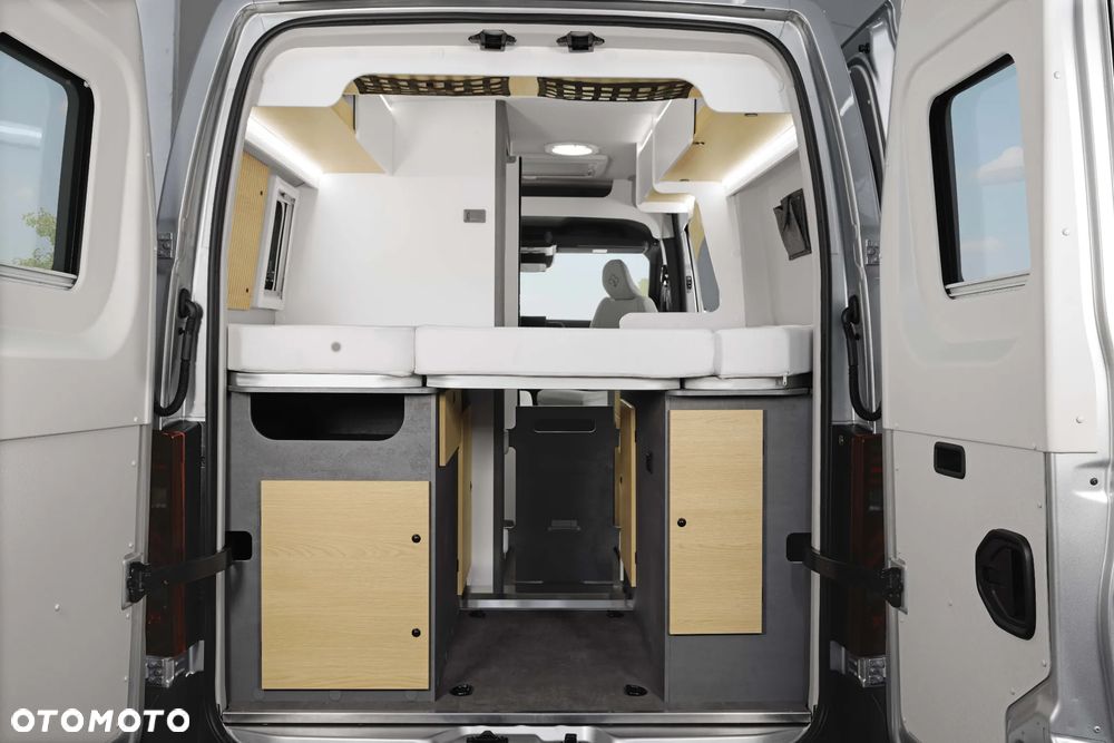 Renault Master Ahorn Camp CV 560 LAIKA CARAVANS - 13