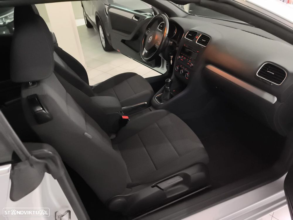 VW Golf Cabriolet 1.6 TDi BlueMotion - 10