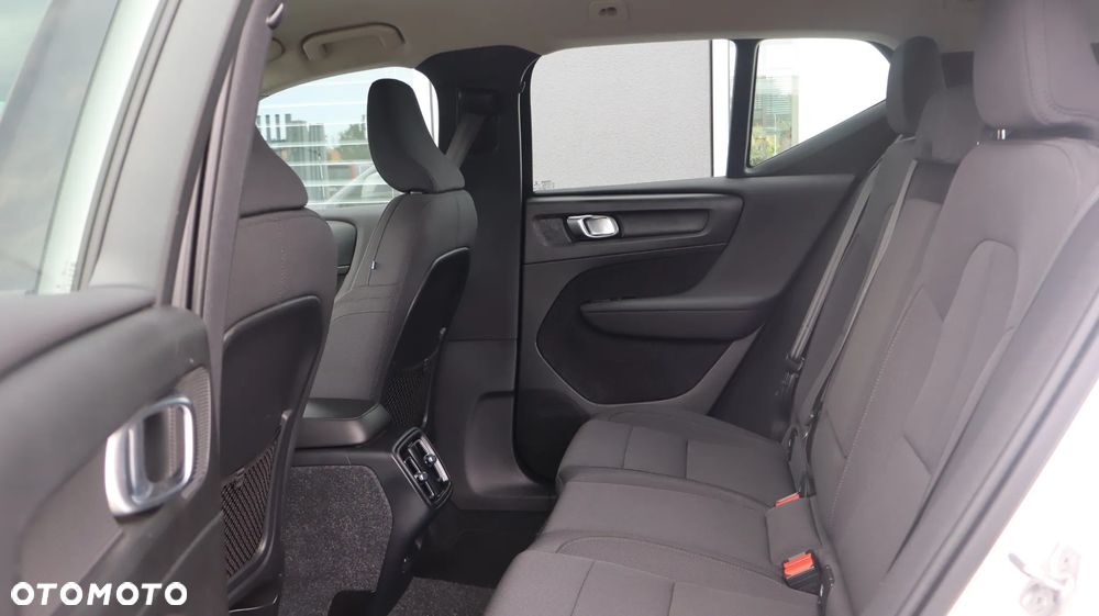 Volvo XC 40 T3 Momentum - 15