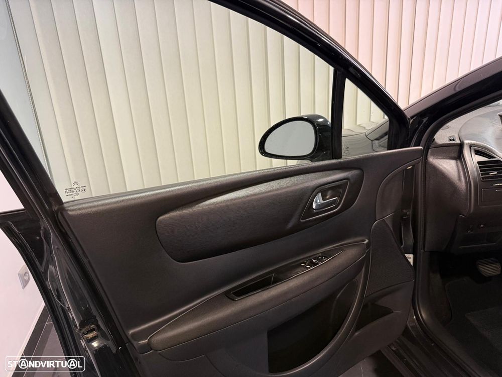 Citroën C4 1.6 HDi 110 VTR Pack CMP6 - 15