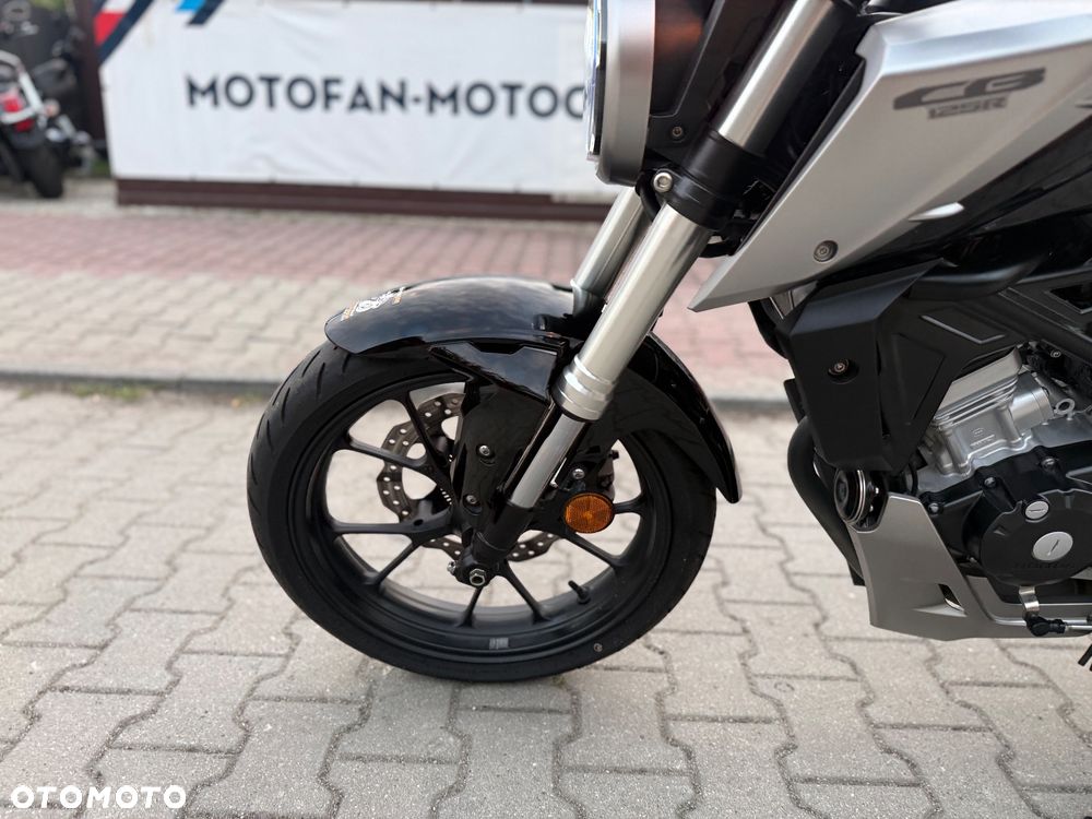 Honda CB - 24