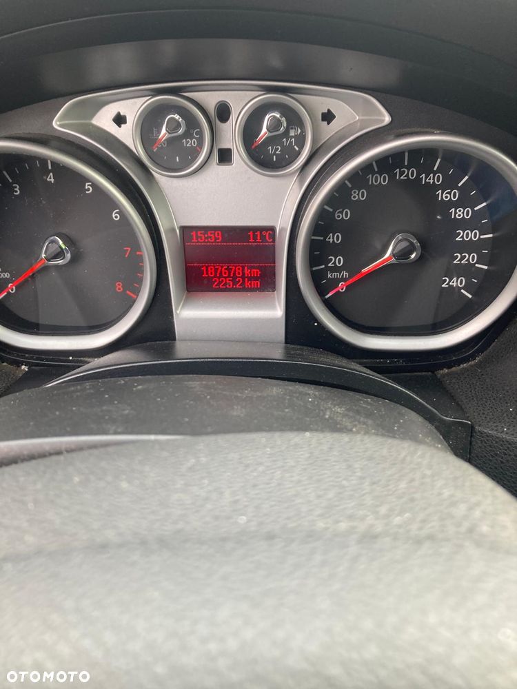 Ford Focus 1.6 Trend EU5 - 2