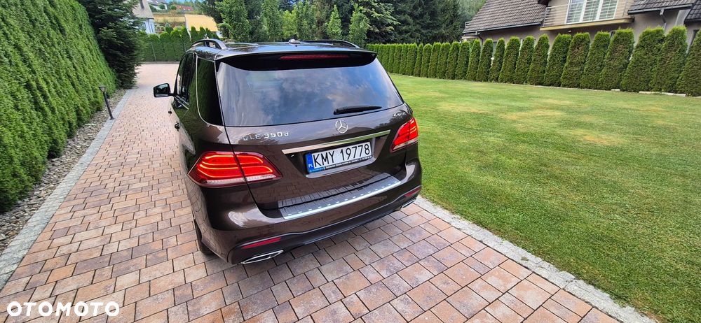 Mercedes-Benz GLE - 11