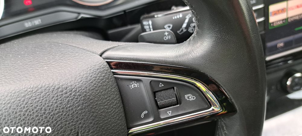 Skoda Superb 2.0 TDI 4x4 DSG L&K - 24