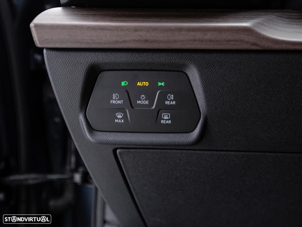 SEAT Leon 1.4 e-Hybrid Xcellence DSG - 16