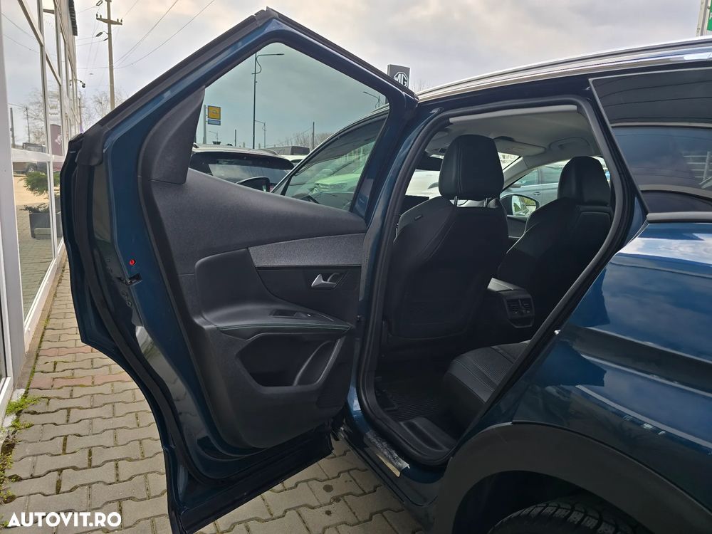 Peugeot 3008 - 14