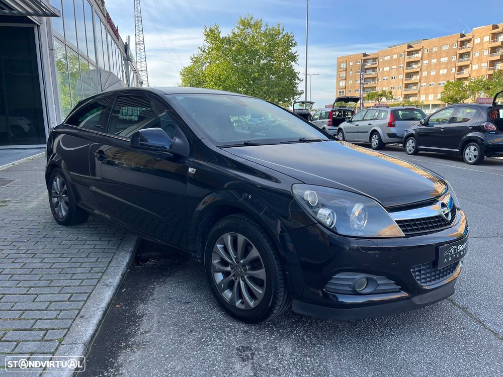 Opel Astra GTC Sport Van - 3
