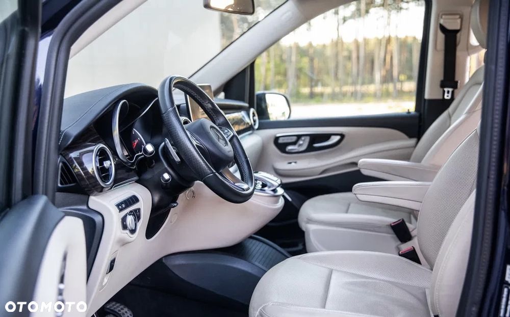 Mercedes-Benz Klasa V 250 (BlueTEC) d Avantgarde 7G-Tronic (d³ugi) - 9