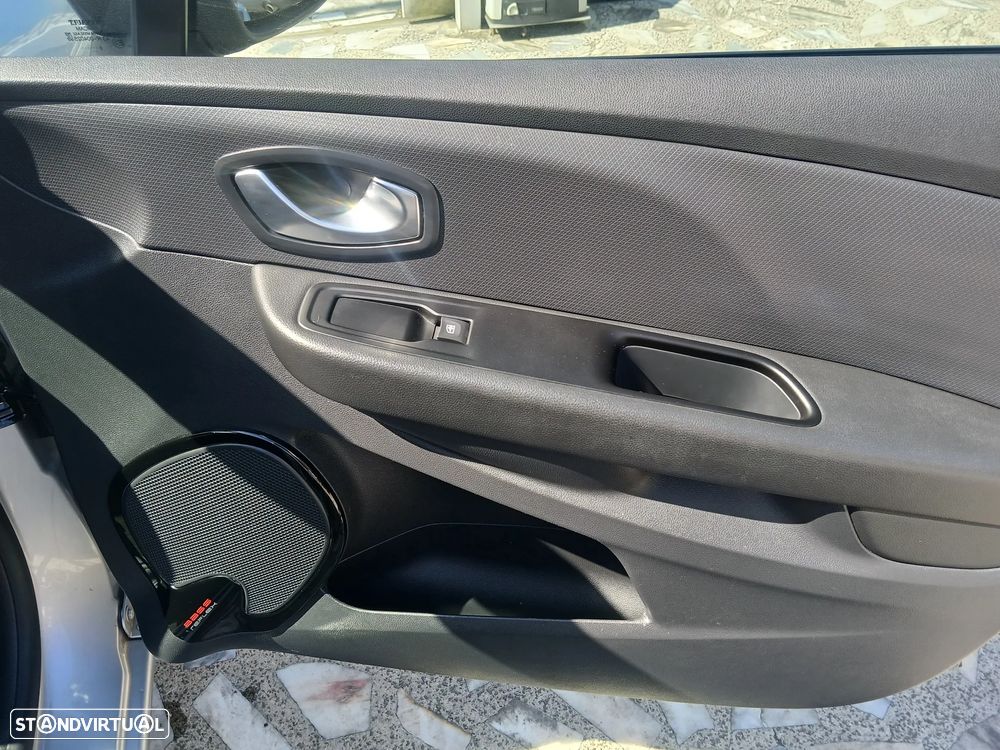 Renault Clio 1.5 dCi Limited - 28