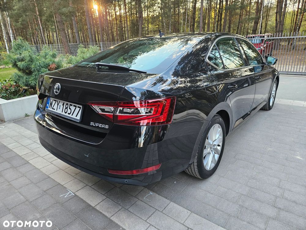 Skoda Superb 2.0 TDI Style - 19