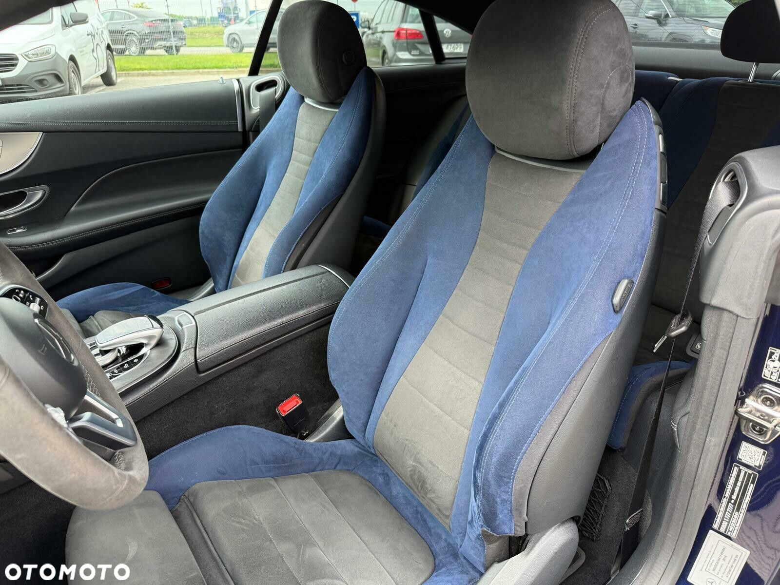Mercedes-Benz Klasa E 450 Coupe 4-Matic 9G-TRONIC - 12