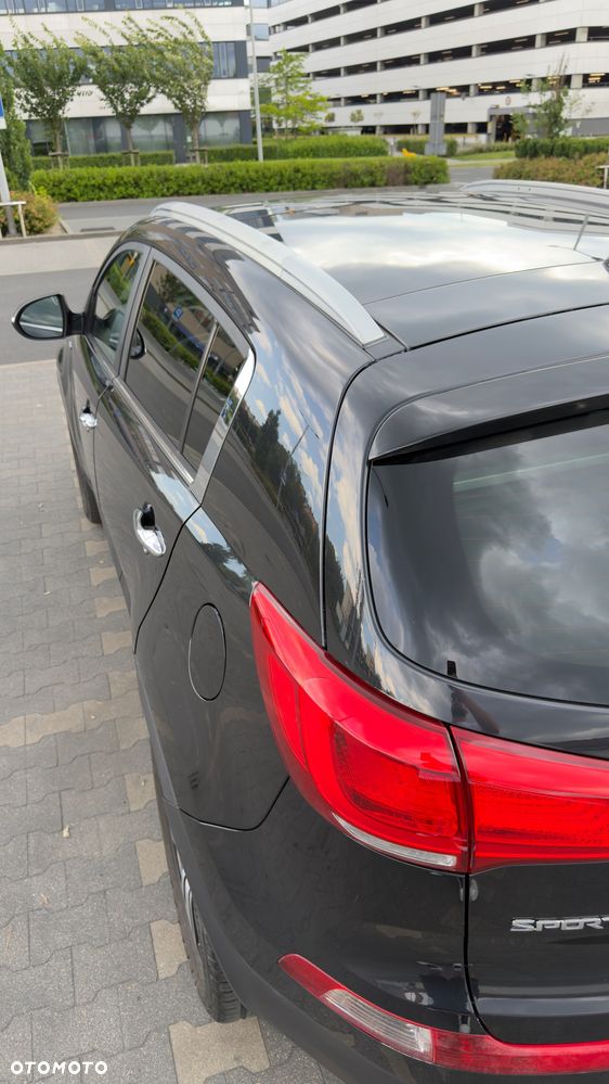 Kia Sportage 2.0 CRDI L AWD - 8