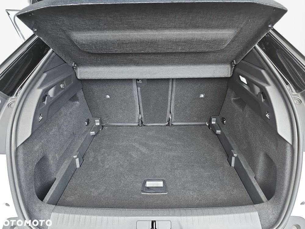 Peugeot 3008 1.2 PureTech mHEV GT S&S e-DCS6 - 20