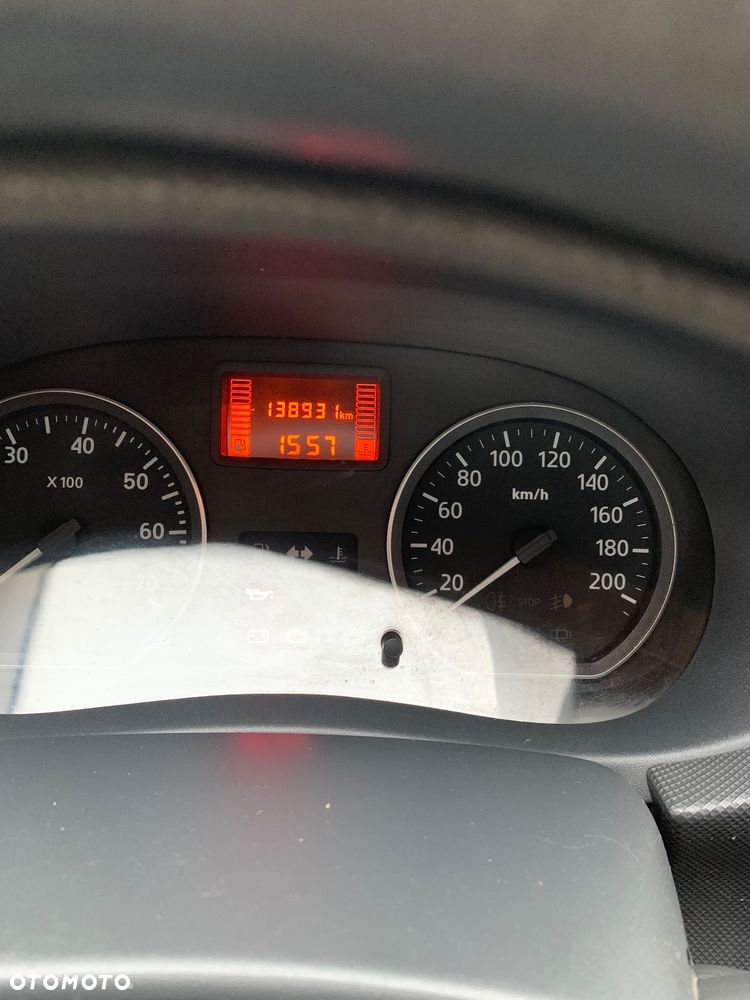 Dacia Sandero 1.5 dCi Laureate - 6