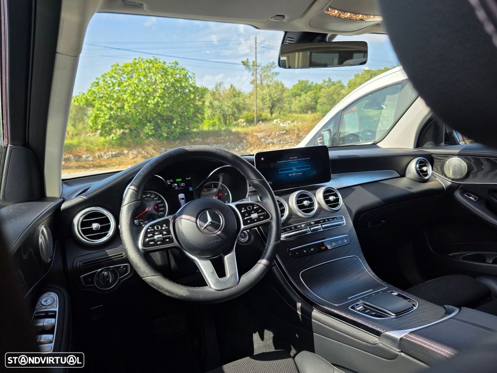 Mercedes-Benz GLC 300 - 11