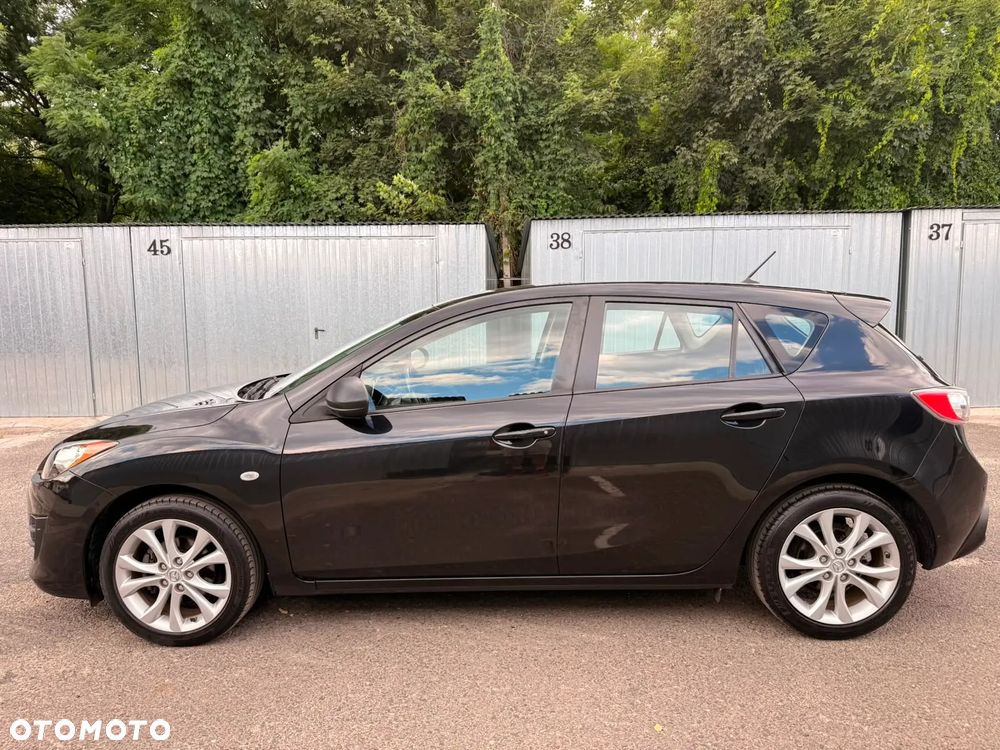 Mazda 3 1.6 Exclusive + - 10